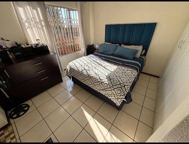 3 BEDROOM TOWNHOUSE FOR SALE IN EDLEEN
